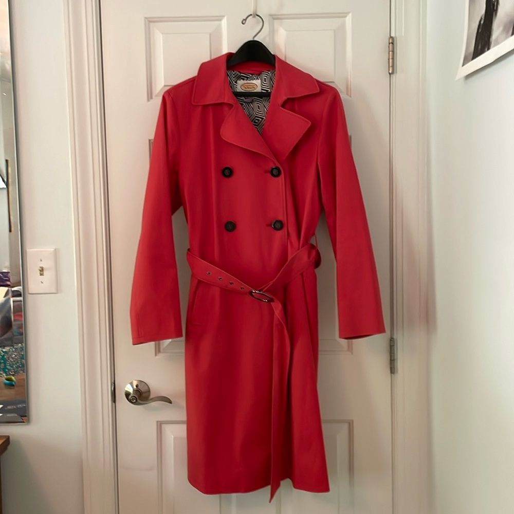 Vintage Talbots Doublebreasted Trenchcoat Size 10 with black and white lining